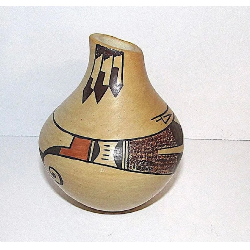 Vintage Hopi Bonnie Nampeyo Eye Dazzler Polychrome Pottery